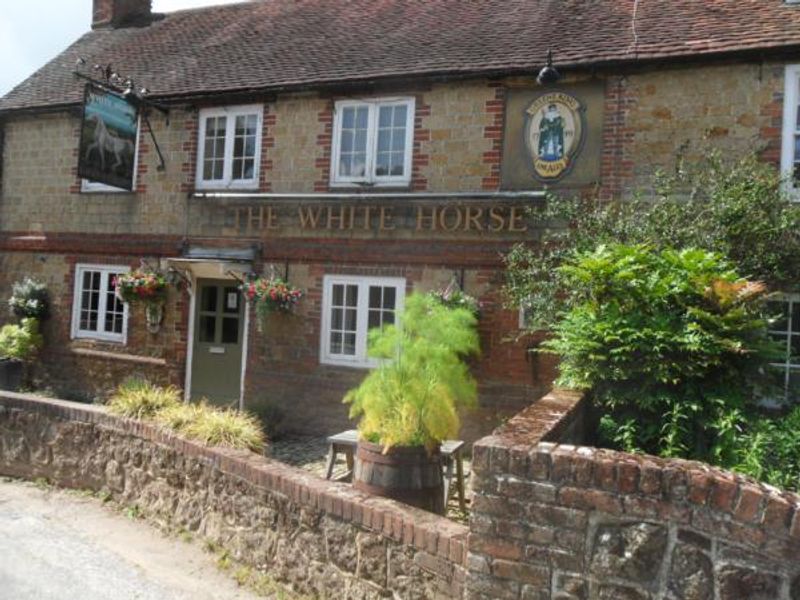 (Pub, External, Sign). Published on 09-12-2013