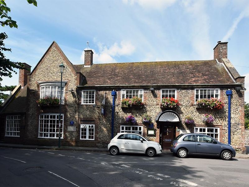 Fox, Felpham. (Pub, External). Published on 17-07-2019