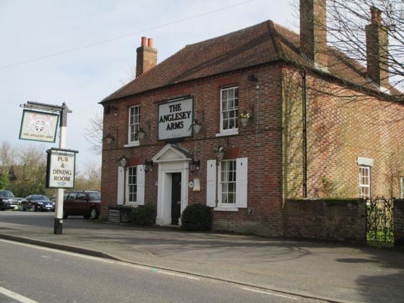 (Pub, External, Sign). Published on 20-03-2014 