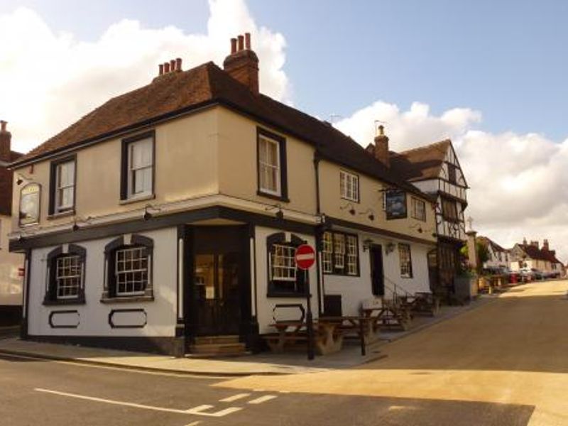 (Pub, External, Sign). Published on 01-08-2013