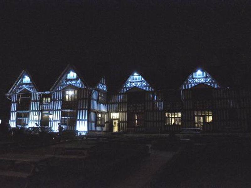 Night exterior. (External). Published on 29-02-2016