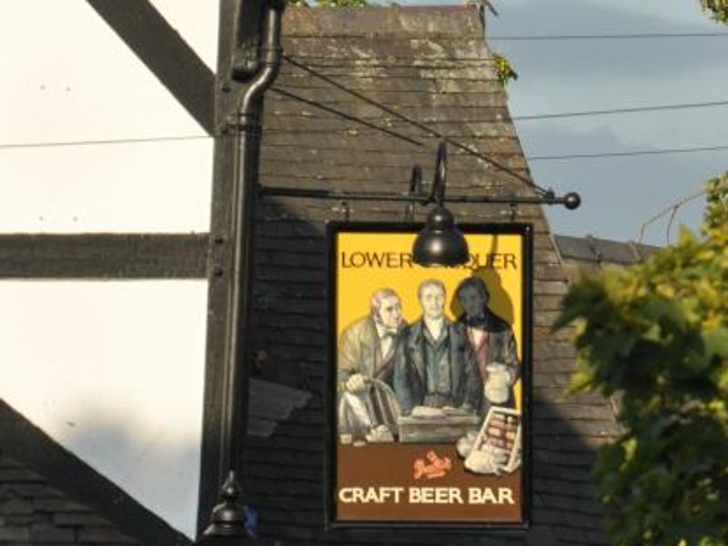 Renovated pub sign wih additions. (Sign). Published on 12-08-2014 