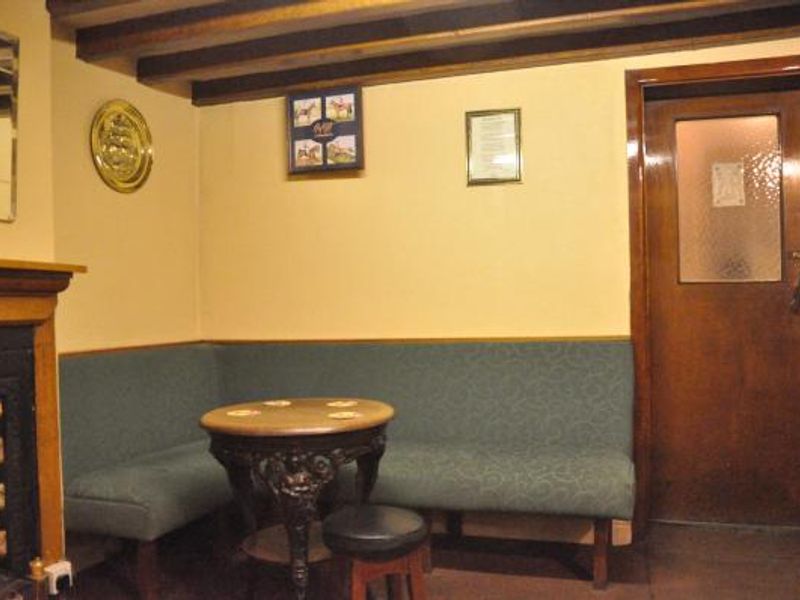 Front room. (Pub). Published on 09-02-2015