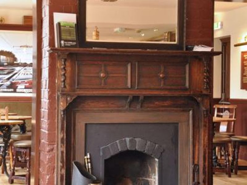 Fireplace. (Pub). Published on 02-08-2014