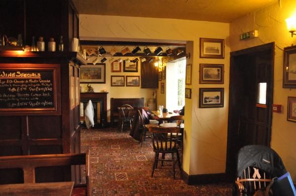 Interior 4 front door entrance on right. (Pub, Restaurant). Published on 23-02-2014