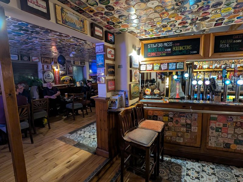 (Pub, Bar). Published on 27-01-2026 