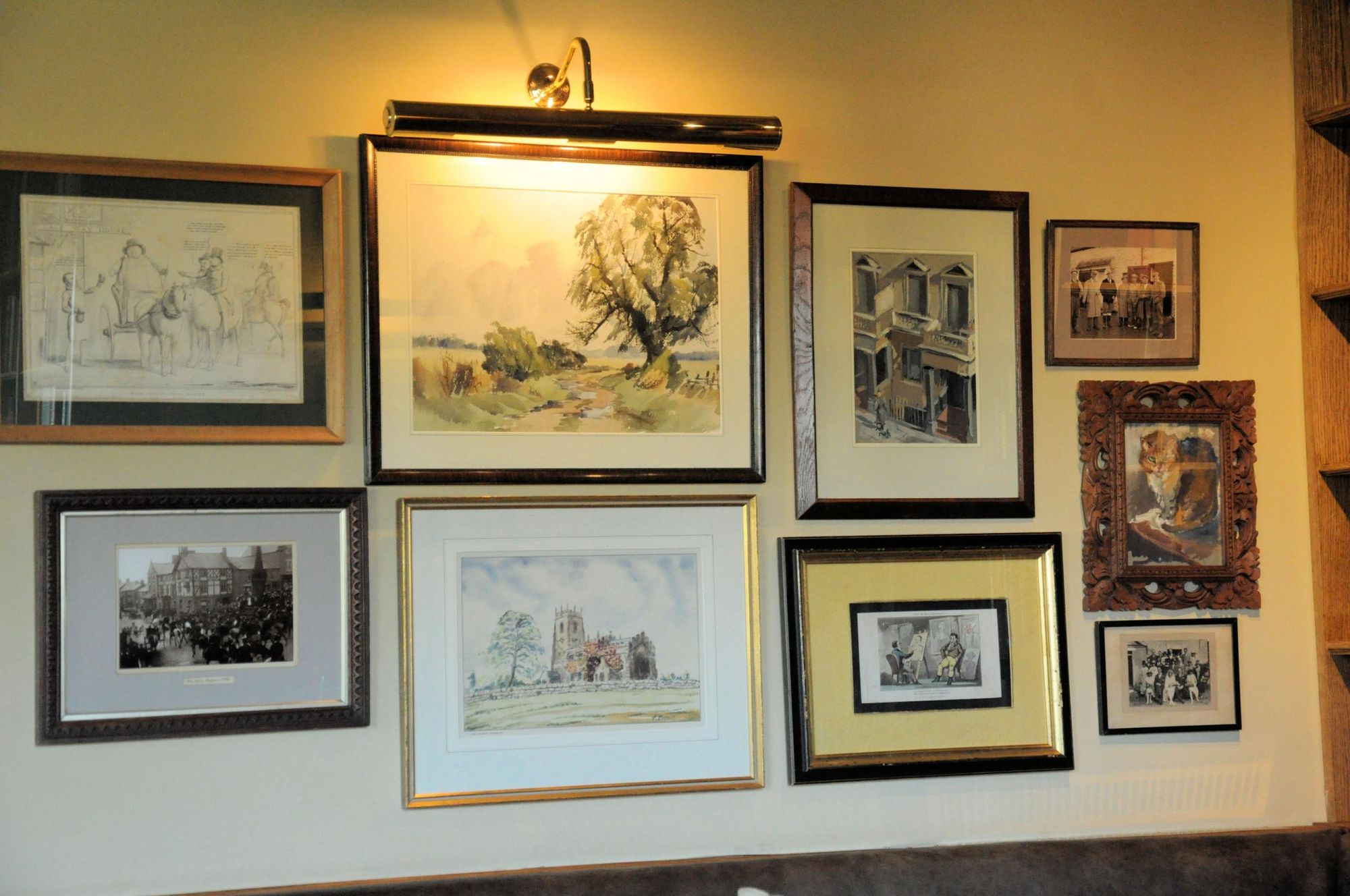 Wall detail interior. (Pub). Published on 20-10-2018