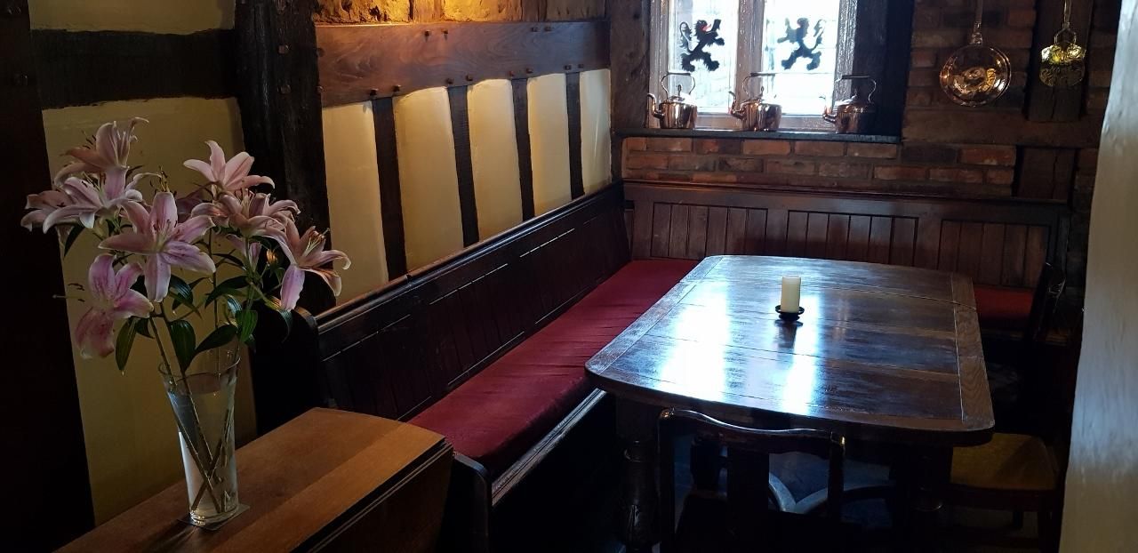 Interior. (Pub). Published on 12-06-2021
