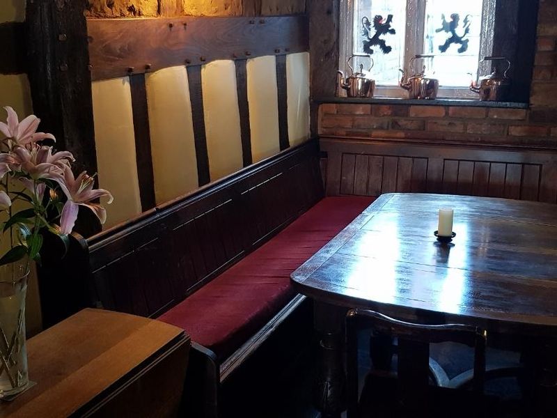 Interior. (Pub). Published on 12-06-2021