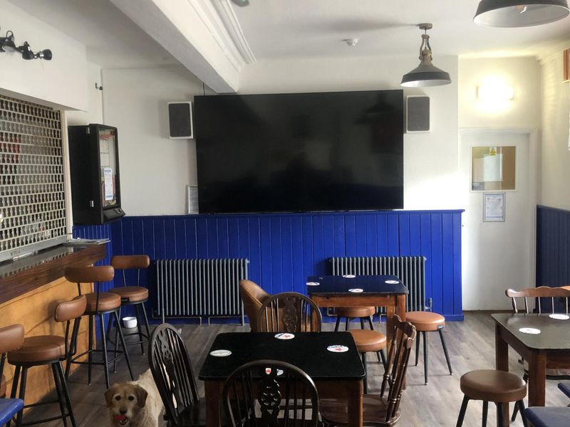 (Pub, Bar). Published on 02-05-2025 