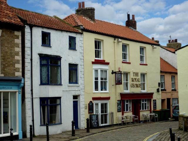 Royal George Inn at Staithes. (Pub, External, Key). Published on 01-01-1970