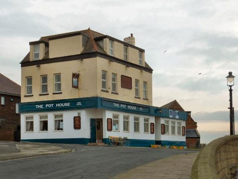 Pot House at Hartlepool Headland. (Pub, External). Published on 01-01-1970 