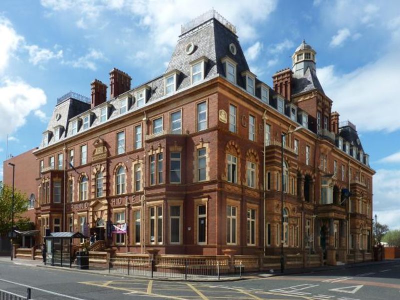 Grand Hotel at Hartlepool. (Pub, External, Key). Published on 01-01-1970