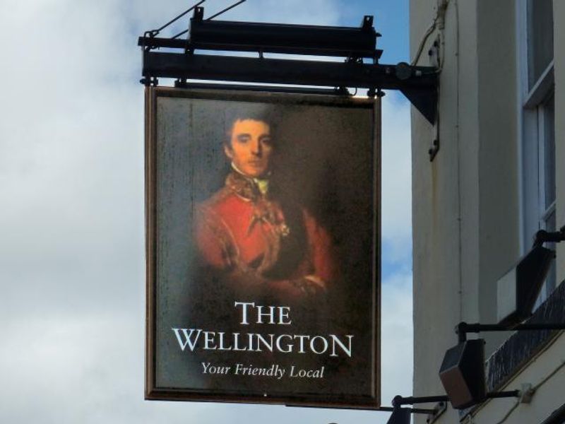 Wellington Hotel at Eston. (Sign). Published on 01-01-1970