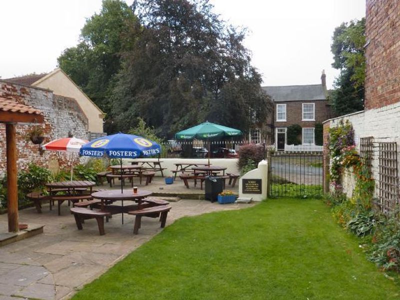 Spread Eagle at Stokesley. (Pub, Garden, Key). Published on 01-01-1970 