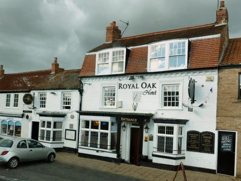 Royal Oak Hotel at Great Ayton. (Pub, External, Key). Published on 01-01-1970 