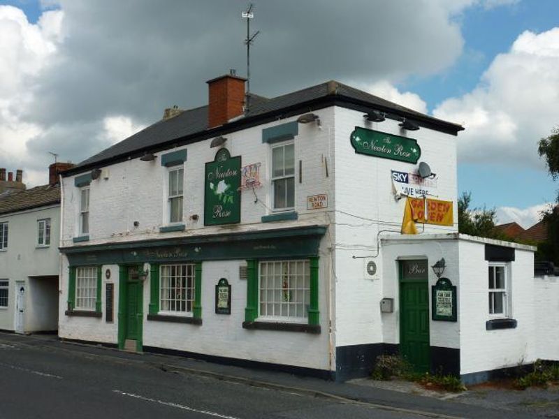 Newton Rose at Great Ayton. (Pub, External, Key). Published on 01-01-1970