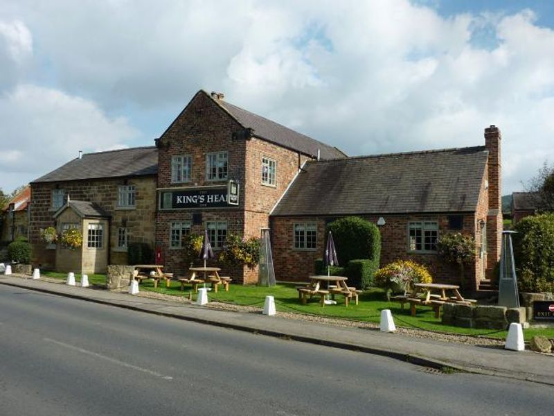 King's Head Inn at Newton Under Roseberry. (Pub, External). Published on 01-01-1970