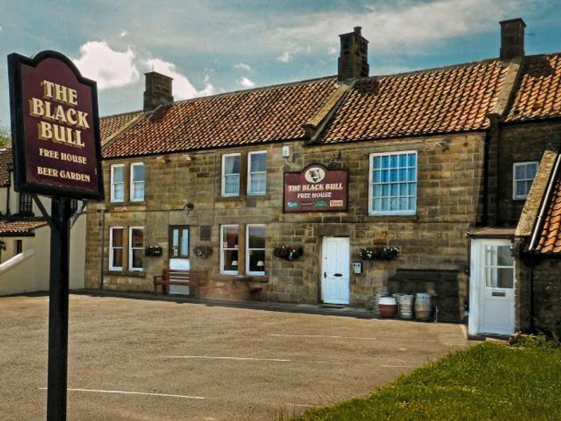 Black Bull Inn at Ugthorpe. (Pub, External, Key). Published on 01-01-1970