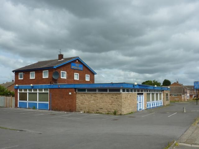 Mowbray at Hartlepool. (Pub, External, Key). Published on 01-01-1970
