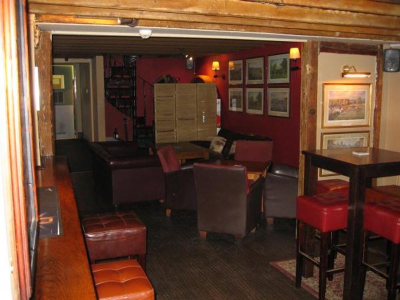 Lounge. Published on 08-02-2015 