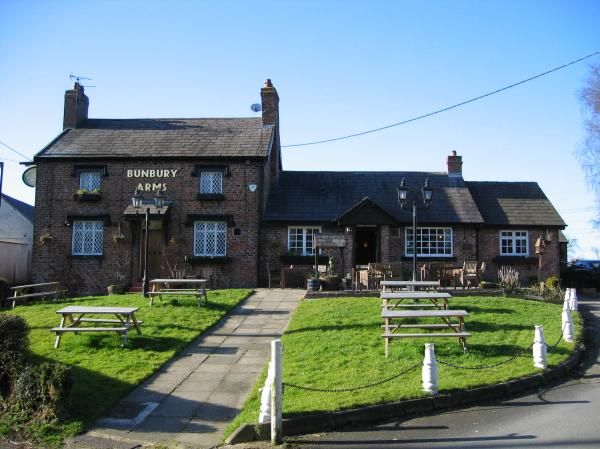 Bunbury Arms, Stoak - CAMRA Experience