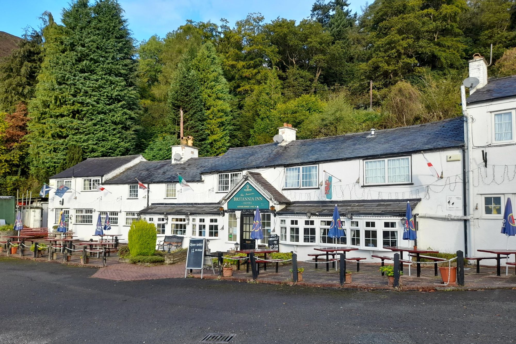 Britannia Inn - Front. (Pub, External, Key). Published on 03-06-2025