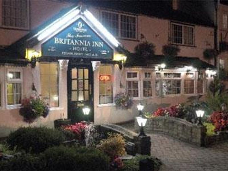 Britannia Inn at night. (Pub, External). Published on 02-09-2013