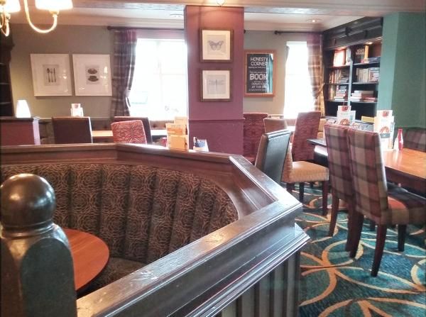 Seating. Published on 15-06-2016