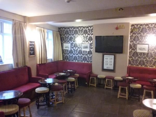 Seating. Published on 10-01-2016