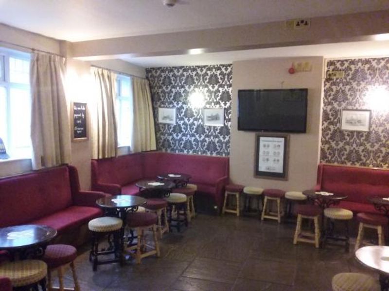 Seating. Published on 10-01-2016