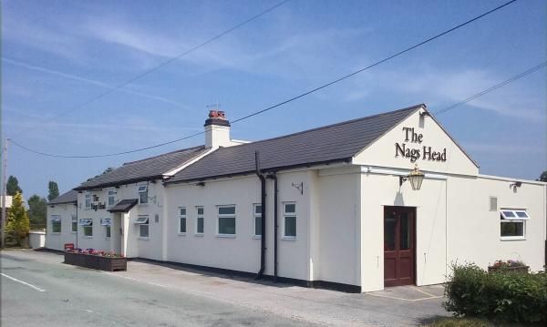 Nags Head full. (Pub, External). Published on 09-06-2016
