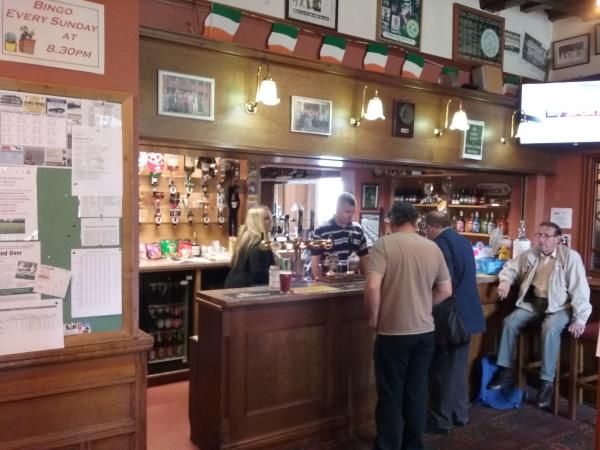 Bar. (Bar). Published on 08-05-2016