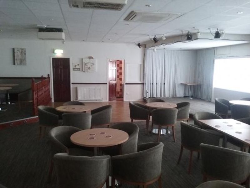 Lounge. Published on 15-06-2015 