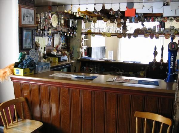 Bar. (Bar). Published on 06-02-2015