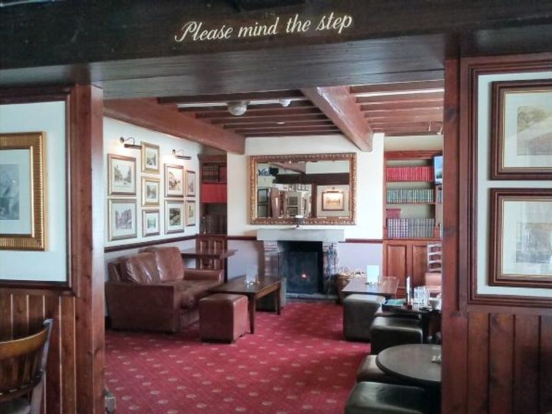 Side Room. Published on 24-06-2016 