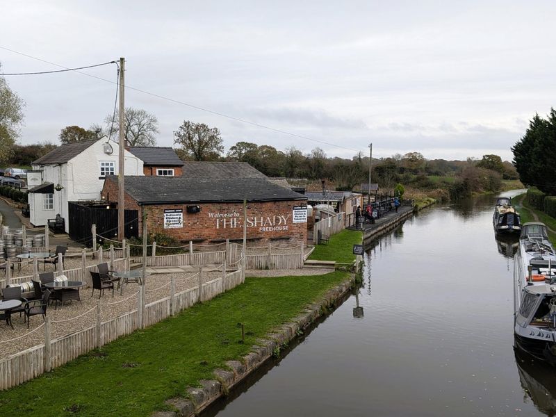 (Pub, External, Garden). Published on 10-11-2025 