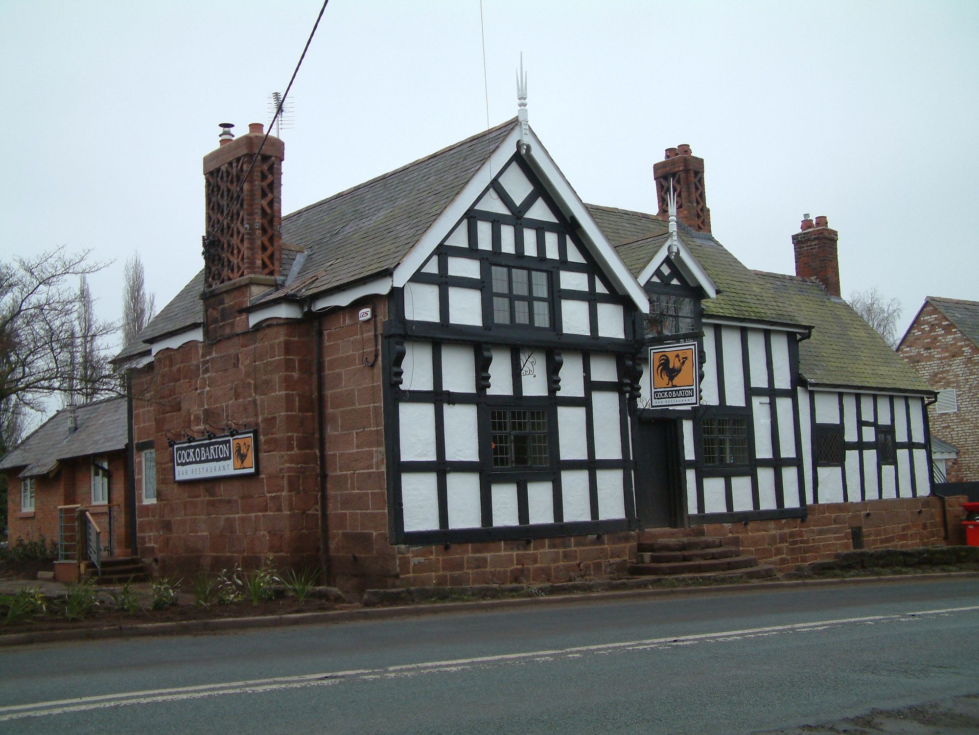 Cock O'Barton - Barton. (Pub, External). Published on 29-01-2013