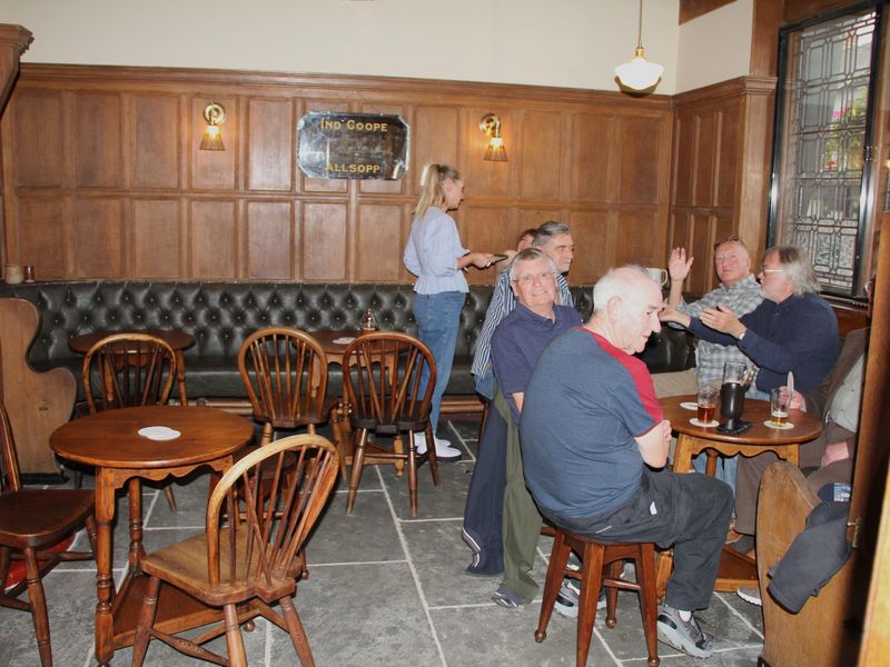 The Jolly Gardeners Main Downstairs Room. (Pub, Bar, Customers). Published on 09-08-2025 