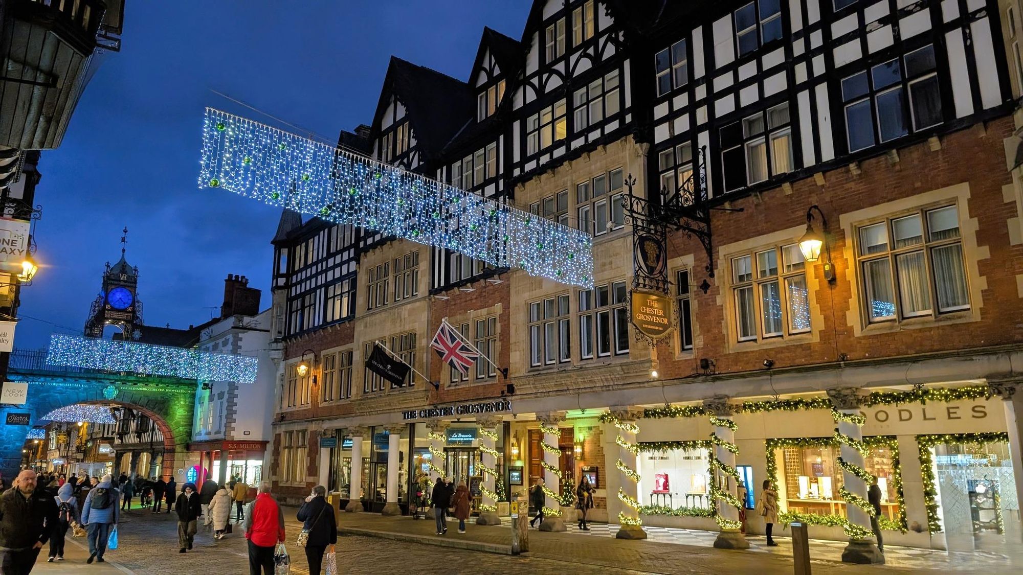 (Pub, External, Key). Published on 04-01-2026