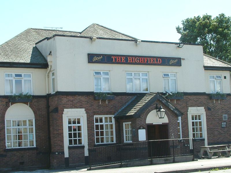 Highfield Hotel - Blacon. (Pub, External). Published on 29-01-2013