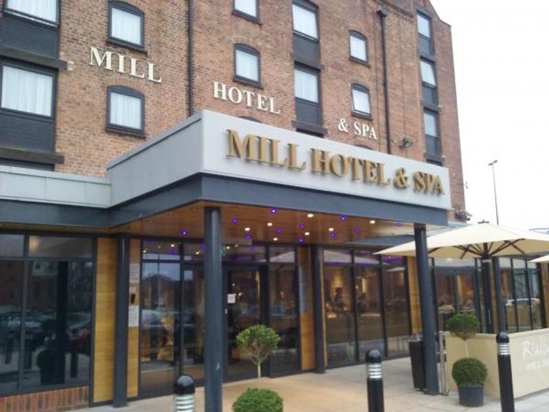 Mill Hotel. (Pub, External, Key). Published on 10-04-2016