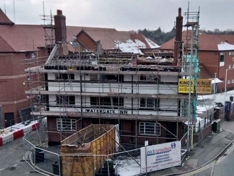 Watergate demolition. (Pub, External). Published on 03-03-2018