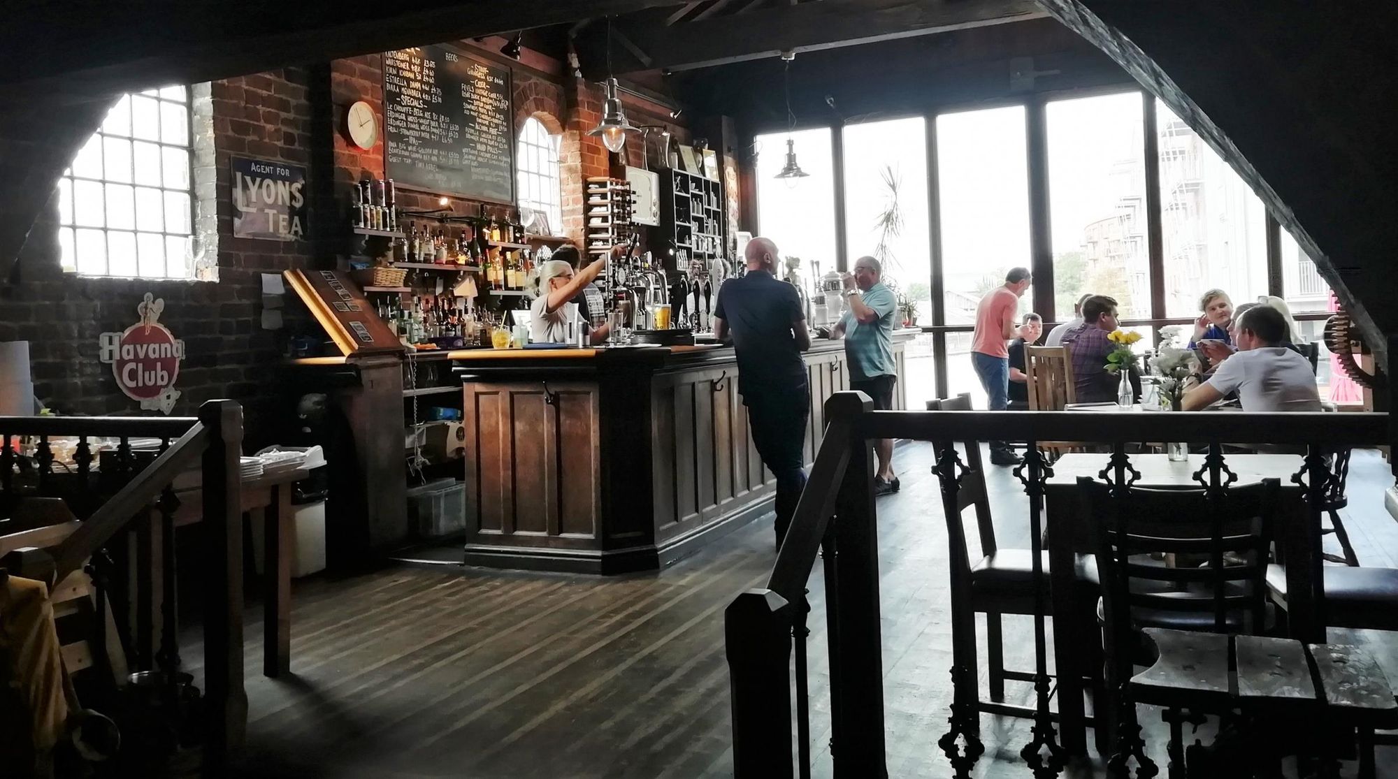 (Bar). Published on 05-09-2021