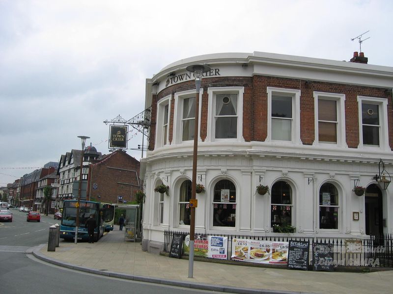 Town Crier - Chester. (Pub, External). Published on 29-11-2012 
