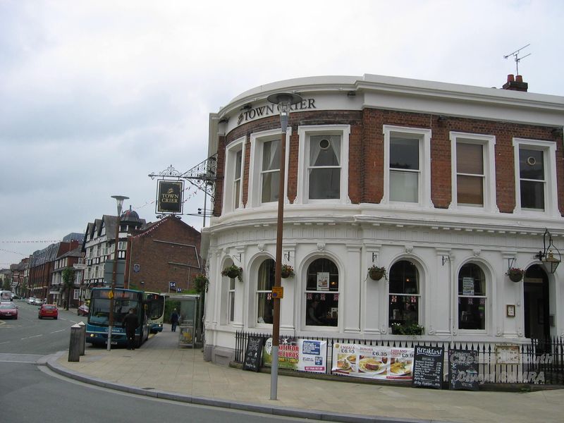 Town Crier - Chester. (Pub, External). Published on 29-11-2012