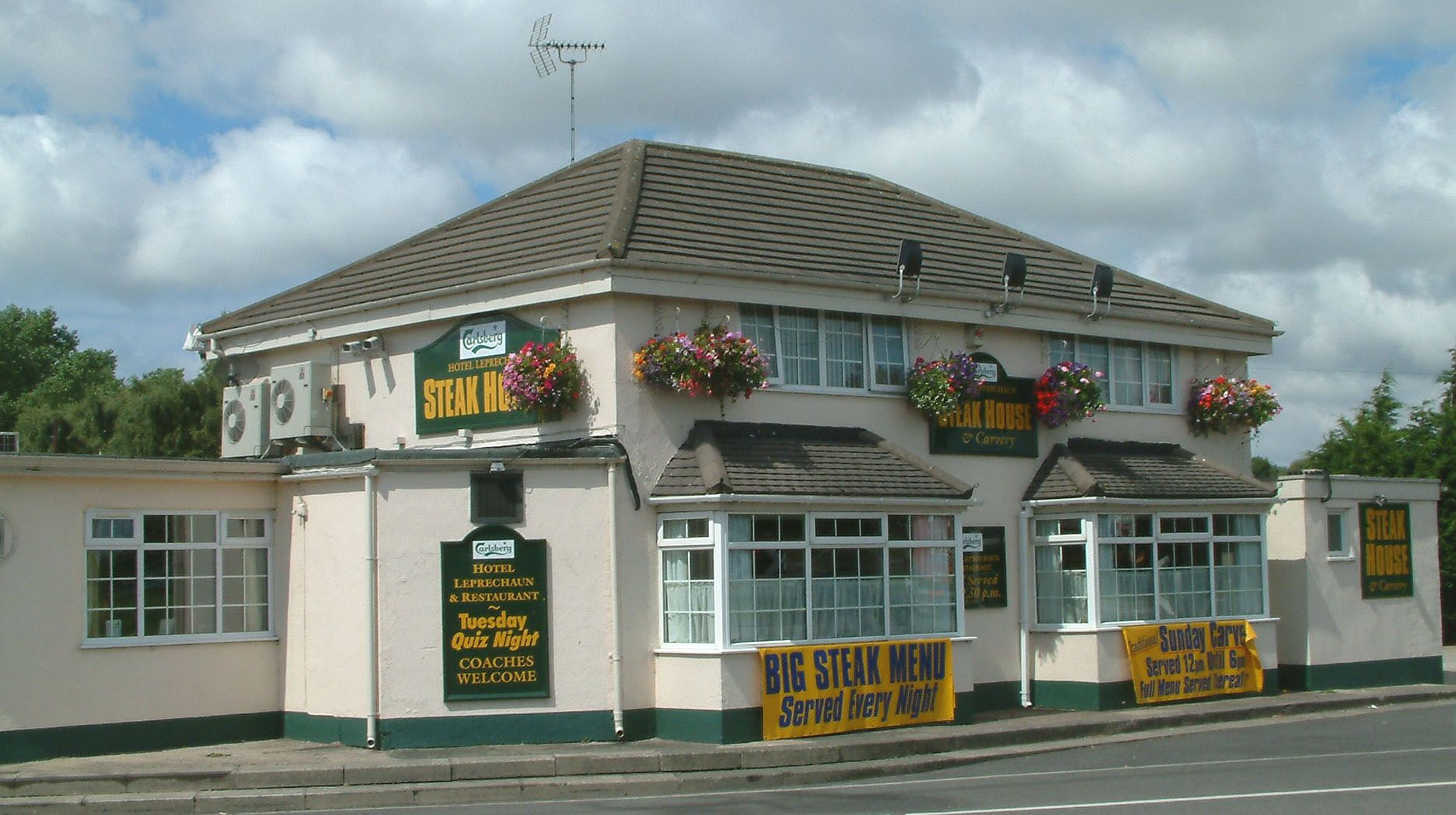 Hotel Leprechaun -Garden City. (Pub, External, Key). Published on 27-03-2013