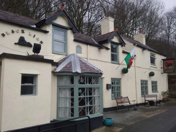 Black Lion. (Pub, External, Key). Published on 13-02-2016