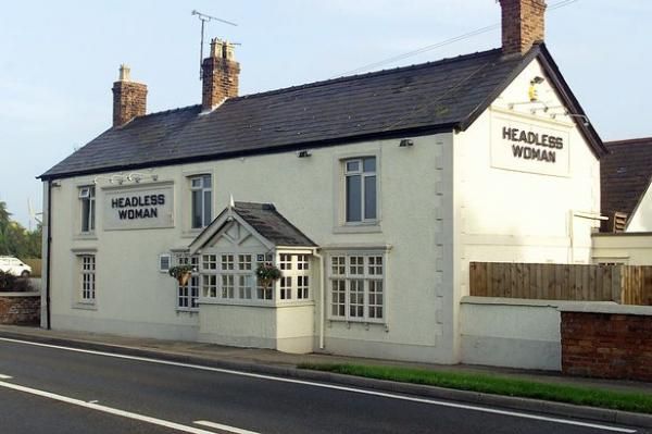 Headless Woman. (Pub, External, Key). Published on 10-06-2016