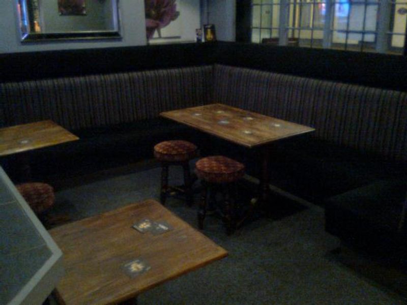 Seating. Published on 15-06-2016
